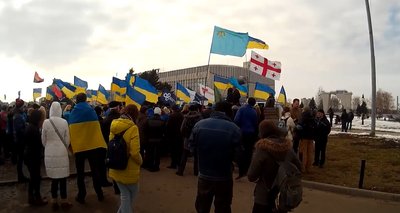 Мітинг біля Палацу спорту у Харкові, 22 лютого 2015 року Мітинг біля Палацу спорту у Харкові, 22 лютого 2015 року
