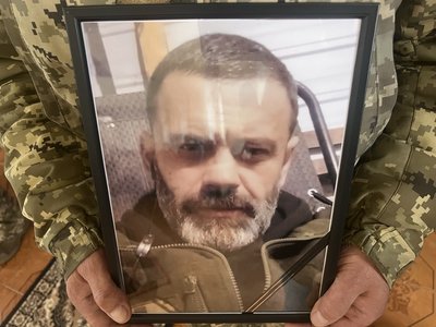 Портрет військовослужбовця Руслана Лучака Портрет військовослужбовця Руслана Лучака