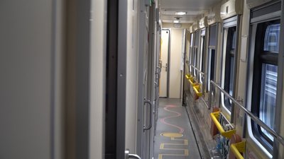 "Для малечі є іграшки та настолки": з Дніпра до Трускавця стартував дитячий вагон Укрзалізниці "Для малечі є іграшки та настолки": з Дніпра до Трускавця стартував дитячий вагон Укрзалізниці