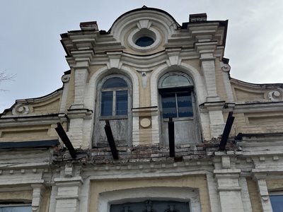 "Там дранка, нічого ремонтувати": міський особняк пастора Кірхи у Полтаві визнали аварійним "Там дранка, нічого ремонтувати": міський особняк пастора Кірхи у Полтаві визнали аварійним