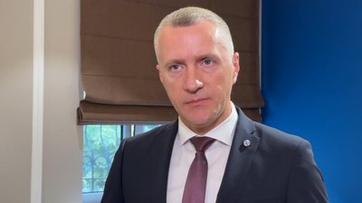 У Києві суд оголосив вирок охоронцю поліклініки, де біля зачиненого укриття загинули люди У Києві суд оголосив вирок охоронцю поліклініки, де біля зачиненого укриття загинули люди