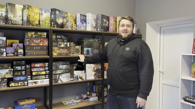Безплатний спортзал, бібліотека, колекції настільних і відеоігор: як працює молодіжний простір у селі біля Чернігова Безплатний спортзал, бібліотека, колекції настільних і відеоігор: як працює молодіжний простір у селі біля Чернігова