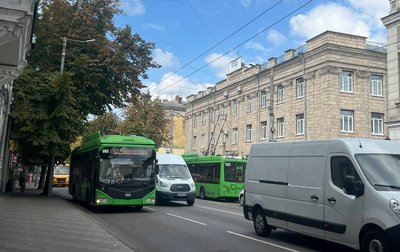У Житомирі планують підвищити вартість проїзду у громадському транспорті У Житомирі планують підвищити вартість проїзду у громадському транспорті