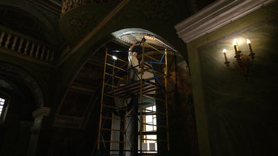 У Свято-Троїцькому соборі у Чернігові виявили живопис, який міг бачити гетьман Іван Мазепа У Свято-Троїцькому соборі у Чернігові виявили живопис, який міг бачити гетьман Іван Мазепа