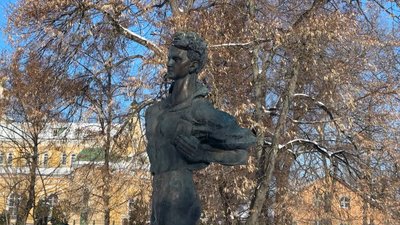 Деколонізація на Чернігівщині: у Прилуках петиція про деколонізацію набрала 100 голосів Деколонізація на Чернігівщині: у Прилуках петиція про деколонізацію набрала 100 голосів