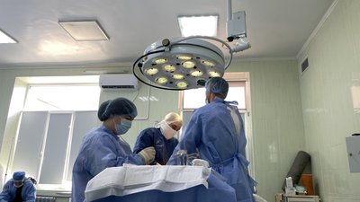 "Я практично живу роботою": історія полтавського хірурга Дмитра Ускова "Я практично живу роботою": історія полтавського хірурга Дмитра Ускова