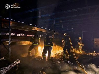 Одна людина постраждала, є пошкодження у кількох районах: росіяни атакували Київщину Одна людина постраждала, є пошкодження у кількох районах: росіяни атакували Київщину
