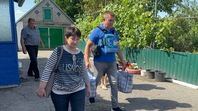 "Люди виїжджають кожного дня". У прифронтовій Гаврилівці триває евакуація населення "Люди виїжджають кожного дня". У прифронтовій Гаврилівці триває евакуація населення