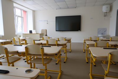 Литва допомогла відновити зруйнований ліцей в Бородянці Литва допомогла відновити зруйнований ліцей в Бородянці