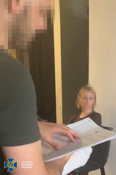 Доньку ексголови Полтави Мамая затримало СБУ за співпрацю з партією Путіна Доньку ексголови Полтави Мамая затримало СБУ за співпрацю з партією Путіна