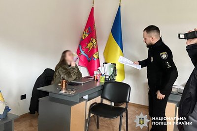 Через незаконне переправлення 13 чоловіків за кордон судитимуть чотирьох людей на Рівненщині Через незаконне переправлення 13 чоловіків за кордон судитимуть чотирьох людей на Рівненщині