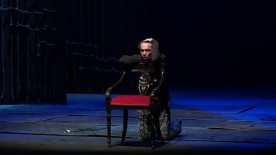 «Ми не знали, чи можна повертатися туди чи ні»: після дворічної перерви виставу «Гамлет» відновлюють у театрі Рівного «Ми не знали, чи можна повертатися туди чи ні»: після дворічної перерви виставу «Гамлет» відновлюють у театрі Рівного
