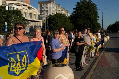 У Південному зустріли звільненого з полону захисника Миколу Пруса У Південному зустріли звільненого з полону захисника Миколу Пруса