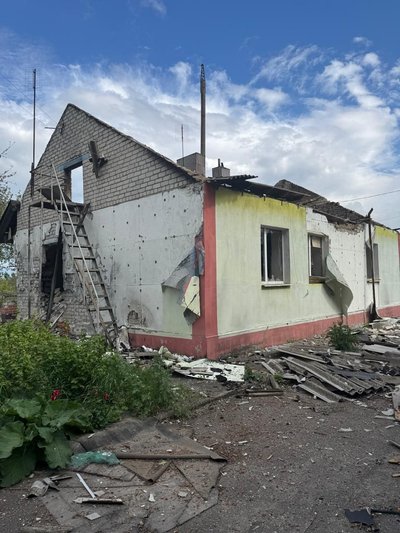 Знищений російськими ударами будинок Сергія Тищенка у Вільчі Знищений російськими ударами будинок Сергія Тищенка у Вільчі