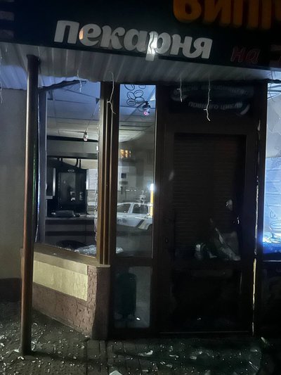 В Одесі дрон влучив у пологовий будинок і житлові будинки: є поранені