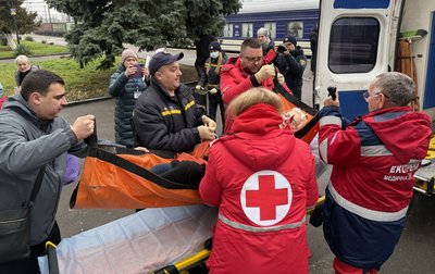 12 переселенців з Донеччини прибули 38 евакуаційним потягом на Рівненщину 12 переселенців з Донеччини прибули 38 евакуаційним потягом на Рівненщину