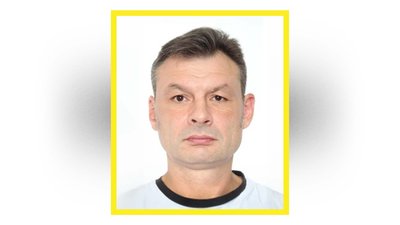 На Чернігівщині попрощалися з двома захисниками України: Андрієм Гофриком та Олександром Зінов'євим На Чернігівщині попрощалися з двома захисниками України: Андрієм Гофриком та Олександром Зінов'євим