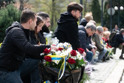 В Ужгороді попрощалися із захисником Віктором Сабіровим В Ужгороді попрощалися із захисником Віктором Сабіровим