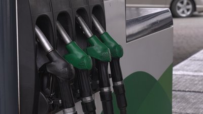 "Це не межа": що кажуть про ціни на пальне на Львівщині водії та експерти "Це не межа": що кажуть про ціни на пальне на Львівщині водії та експерти