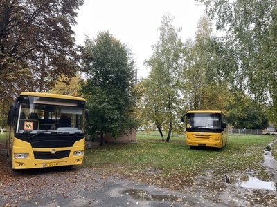 У Зіньківській громаді на Полтавщині не їздять шкільні автобуси: яка причина У Зіньківській громаді на Полтавщині не їздять шкільні автобуси: яка причина