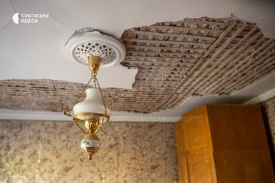 84-річного чоловіка діставали з-під завалів: РФ ударила по Одещині вдень 31 липня 84-річного чоловіка діставали з-під завалів: РФ ударила по Одещині вдень 31 липня
