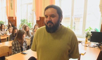 Режисер-постановник вистави Дмитро Гусаков розповів, для проєкту за приклад перейняли досвід Німеччини Режисер-постановник вистави Дмитро Гусаков розповів, для проєкту за приклад перейняли досвід Німеччини