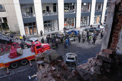 Склався другий поверх дитсадка у Харкові після удару РФ 22 жовтня Склався другий поверх дитсадка у Харкові після удару РФ 22 жовтня