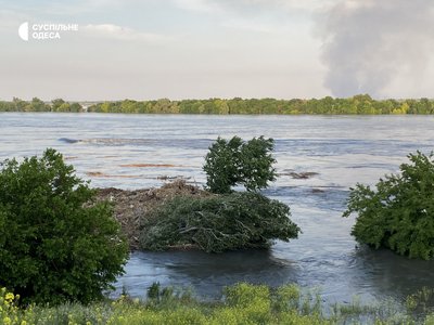 "Пострілів не боялись так, як оцього": як живе затоплений Херсон після підриву Каховської ГЕС