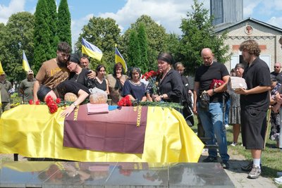 На Вінниччині попрощалися із майором ЗСУ Іваном Ревацьким На Вінниччині попрощалися із майором ЗСУ Іваном Ревацьким