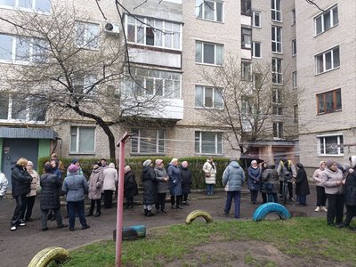 "Ми були вражені": мешканці вулиці Світла в Луцьку проти перейменування на честь Героя України "Ми були вражені": мешканці вулиці Світла в Луцьку проти перейменування на честь Героя України