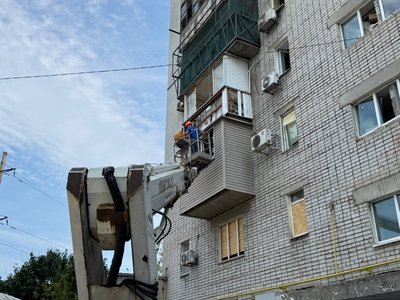 "Діти на першому поверсі стояли, кричали, плакали" — жителі Дніпра про масовану атаку безпілотниками "Діти на першому поверсі стояли, кричали, плакали" — жителі Дніпра про масовану атаку безпілотниками