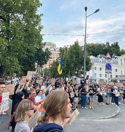 В Україні тривають протести проти відставки Федорова з посади міністра оборони: День 12