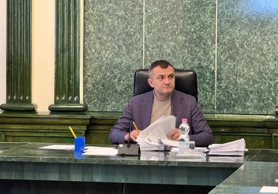 Серед об'єктів нерухомості Олександр Симчишин у двох деклараціях вказав, що має у власності, зокрема, земельну ділянку і житловий будинок Серед об'єктів нерухомості Олександр Симчишин у двох деклараціях вказав, що має у власності, зокрема, земельну ділянку і житловий будинок