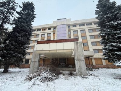 У Запоріжжі виставили на аукціон готель "Дніпро" У Запоріжжі виставили на аукціон готель "Дніпро"