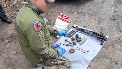 незаконний продаж зброї незаконний продаж зброї