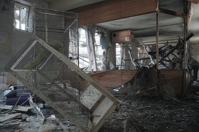 "Фельдман екопарк" після російського авіаудару, 1 січня 2026 року "Фельдман екопарк" після російського авіаудару, 1 січня 2026 року