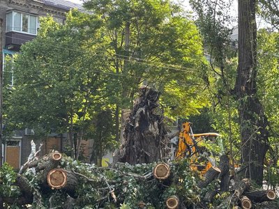"Було просто жахливо". Війська РФ атакували Дніпро: поранені дві людини, пошкоджена інфраструктура. Що розповіли місцеві "Було просто жахливо". Війська РФ атакували Дніпро: поранені дві людини, пошкоджена інфраструктура. Що розповіли місцеві