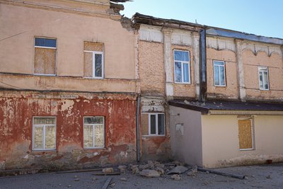 Херсон, обстріли, березень 2025, школа, навчальний заклад Херсон, обстріли, березень 2025, школа, навчальний заклад