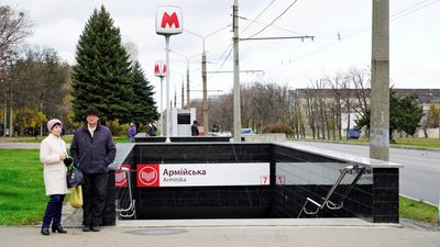 Харків після зупинки електротранспорту від обстрілу 31 жовтня: фоторепортаж Харків після зупинки електротранспорту від обстрілу 31 жовтня: фоторепортаж