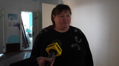 Російські війська зруйнували школу у селі Самотоївка на Сумщині. Репортаж Російські війська зруйнували школу у селі Самотоївка на Сумщині. Репортаж