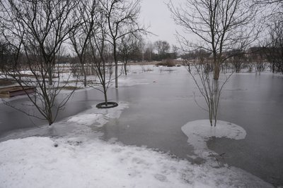 "Вода зайшла в хати": у Сумах оголосили надзвичайну ситуацію через підтоплення та негоду "Вода зайшла в хати": у Сумах оголосили надзвичайну ситуацію через підтоплення та негоду