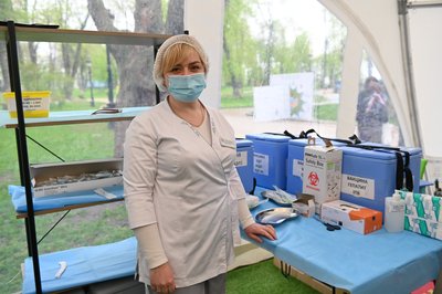 Мобільний пункт вакцинації у Києві Мобільний пункт вакцинації у Києві