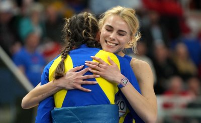 Юлія Левченко разом з Ярославою Магучіх розділили подіум чемпіонату світу-2026 у приміщенні: Магучіх виборола перемогу, а Левченко — "срібло" Юлія Левченко разом з Ярославою Магучіх розділили подіум чемпіонату світу-2026 у приміщенні: Магучіх виборола перемогу, а Левченко — "срібло"