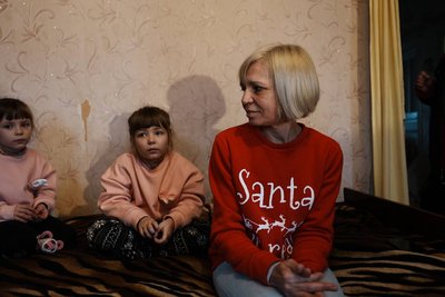 "Заради дітей ми повинні щось робити". Дружина загиблого на фронті чоловіка понад три місяці не отримує виплати "Заради дітей ми повинні щось робити". Дружина загиблого на фронті чоловіка понад три місяці не отримує виплати