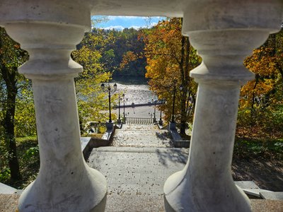 Осіння фотопрогулянка Шодуарівським парком у Житомирі Осіння фотопрогулянка Шодуарівським парком у Житомирі