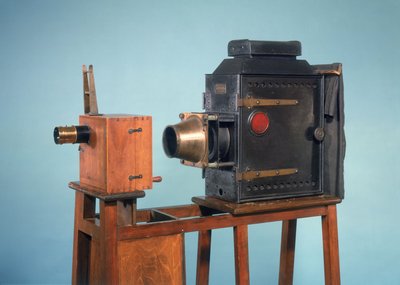 Як брати Люм'єр винайшли процес кольорової фотографії Люм'єр та першу кінокамеру Як брати Люм'єр винайшли процес кольорової фотографії Люм'єр та першу кінокамеру