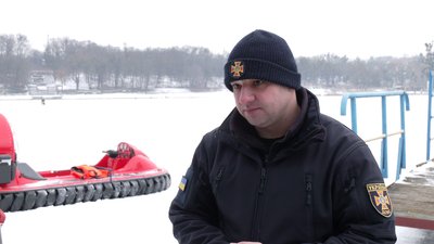 Рятувальники відпрацювали навички порятунку людей на озері Басів кут у Рівному Рятувальники відпрацювали навички порятунку людей на озері Басів кут у Рівному