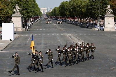 День взяття Бастилії: українські військові пройшли маршем на параді у Парижі День взяття Бастилії: українські військові пройшли маршем на параді у Парижі