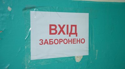 У квартирах черкаської багатоповерхівки не почали ремонтні роботи через два місяці після влучання БпЛА У квартирах черкаської багатоповерхівки не почали ремонтні роботи через два місяці після влучання БпЛА
