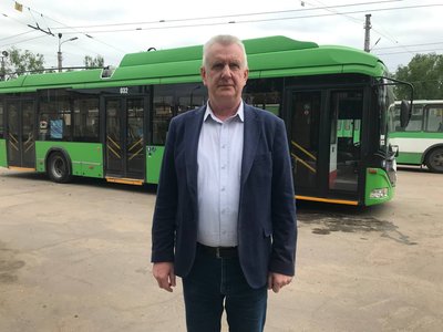 Розрахунок готівкою лише у водія – житомирські тролейбуси їздитимуть без кондукторів Розрахунок готівкою лише у водія – житомирські тролейбуси їздитимуть без кондукторів